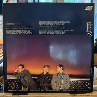 CANTON <br> SLEEPWALKING (SONNAMBULISMO)