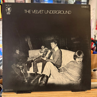 THE VELVET UNDERGROUND <br> THE VELVET UNDERGROUND